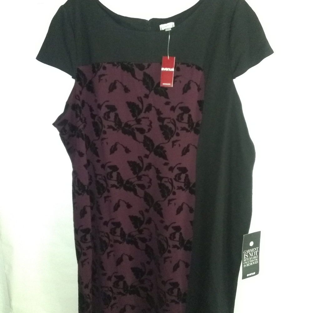 Woman's Plus Size Dress By Avenue